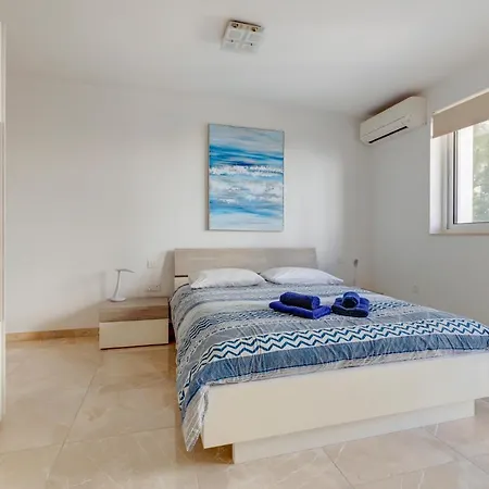 Marvellous 3br In St Julians *