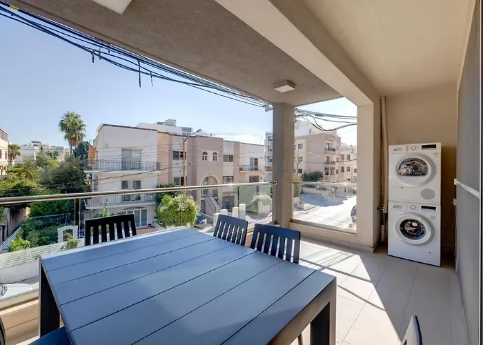 Marvellous 3br In St Julians Apartamento San Julián