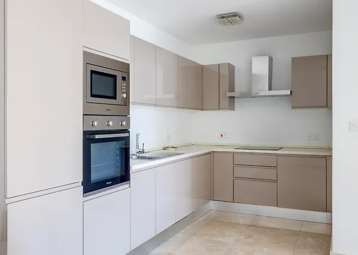 Marvellous 3br In St Julians Apartamento *