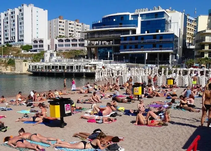 Marvellous 3br In St Julians Apartamento